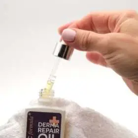 Derma Repair Oil with natural ingredients